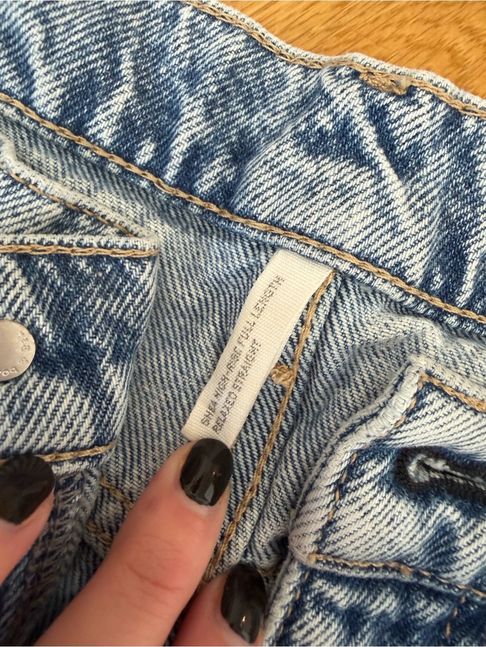 rag and bone low rise acid wash jeans - Picture 3 of 3
